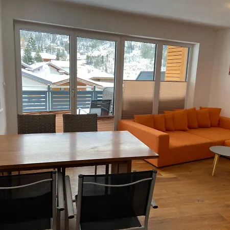 Apartment Skylodge Jati *